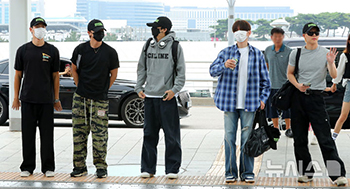 【フォト】MONSTA X「LA公演、行ってきます!」