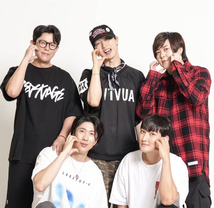 再び完全体として集結したH.O.T　「6年ぶりの五兄弟」