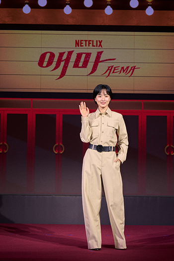 【フォト】パン・ヒョリン、魅力的なほほ笑みに視線集中