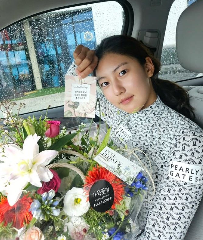 「宋鐘国の娘」ソン・ジアがプロゴルファーに…KLPGA正会員の資格取得