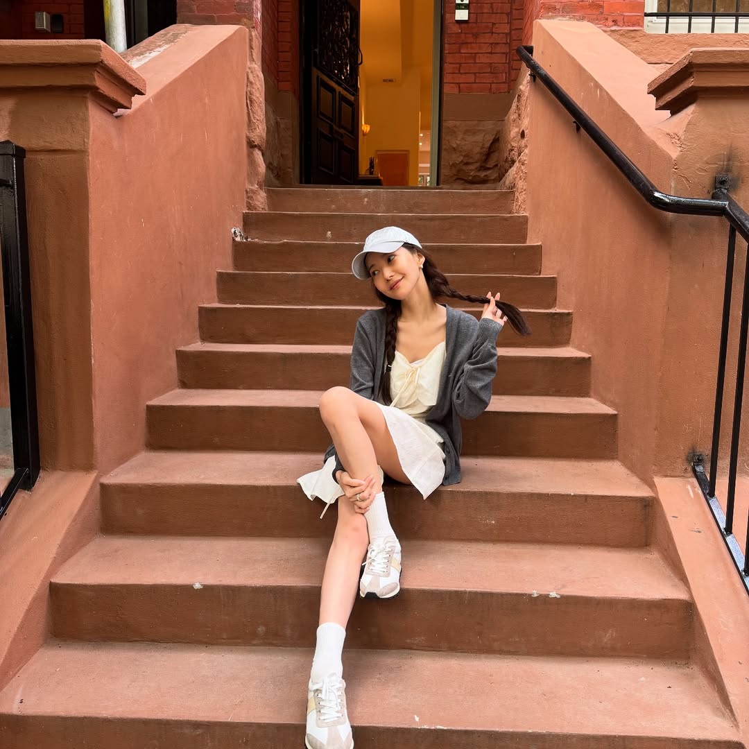 39歳パク・ミニョン　米NYでキュートなツインテール…驚きのスタイルの良さ