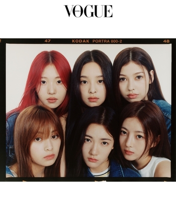 【フォト】AtHeart、デビュー後初グラビアでユニークなビジュアル披露