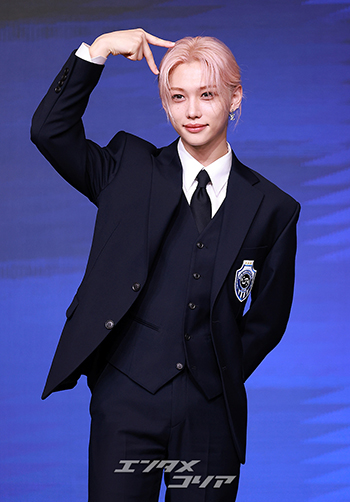 【フォト】Stray Kidsフィリックス、セクシーな猫耳