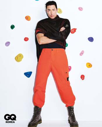 【フォト】ダニエル・ヘニーの冒険的瞬間…堂々としたポーズ&眼差し