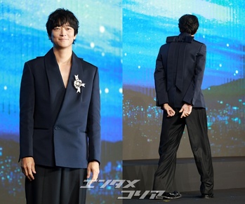 【フォト】44歳カン・ドンウォン、少年のような魅力…背中のリボンに視線集中