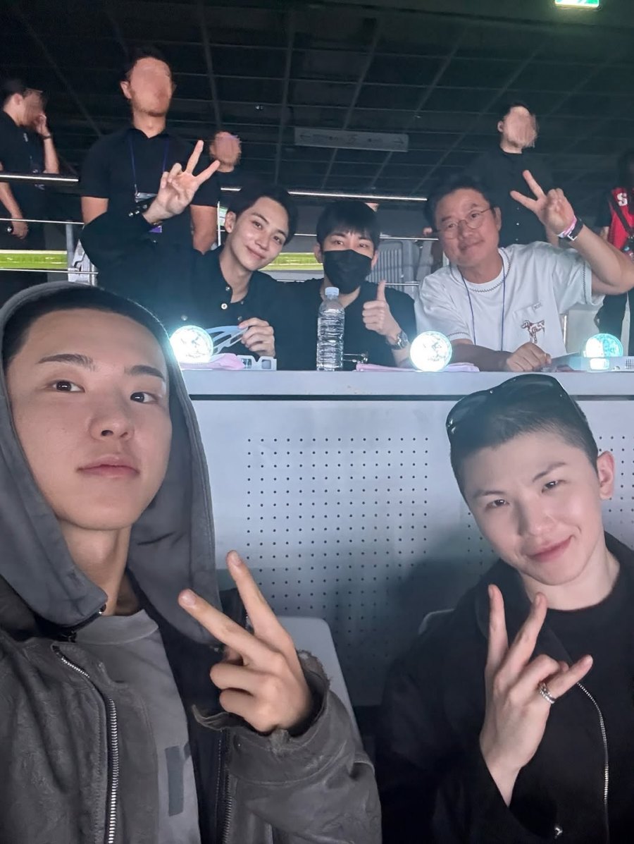 徴兵：SEVENTEENホシ、陸軍に現役入隊…髪を刈る姿公開　「行ってきます」