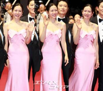 【フォト】ソン・イェジン、上品なピンクのドレス姿が愛らしい=釜山映画祭
