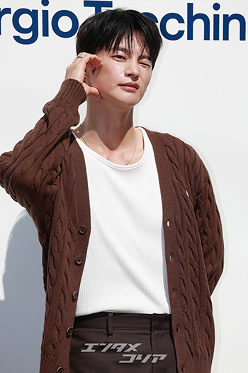 【フォト】ソ・イングク、「秋の男」の魅力的なウインク