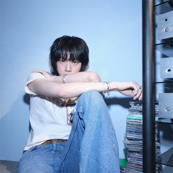 BTSジンのソロ曲 スポティファイで再生5億回突破