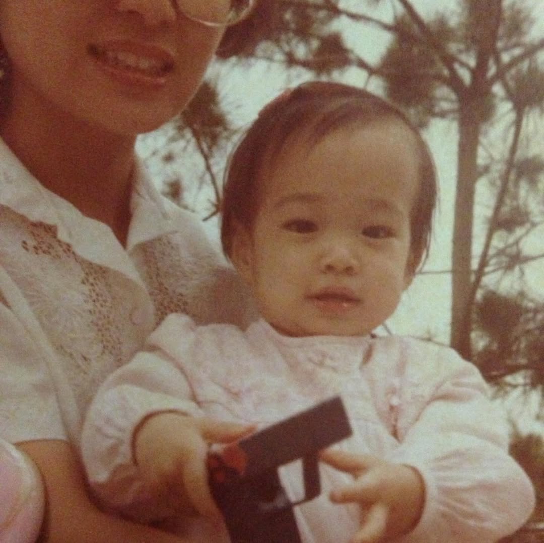 「生まれながらの美女」イ・ミンジョン　お人形さんのような幼少期写真公開「娘が自分の写真だと思っている私の写真」