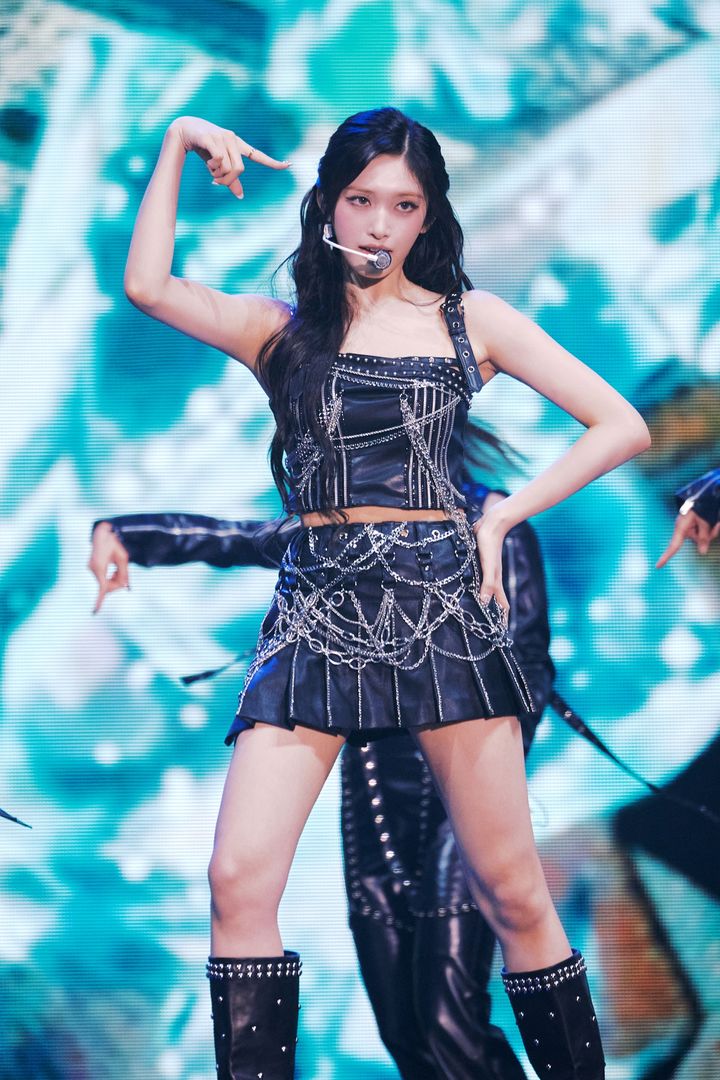 IVEイソ＆ILLITウォンヒら、女性アイドルが大学修学能力試験を受けない理由