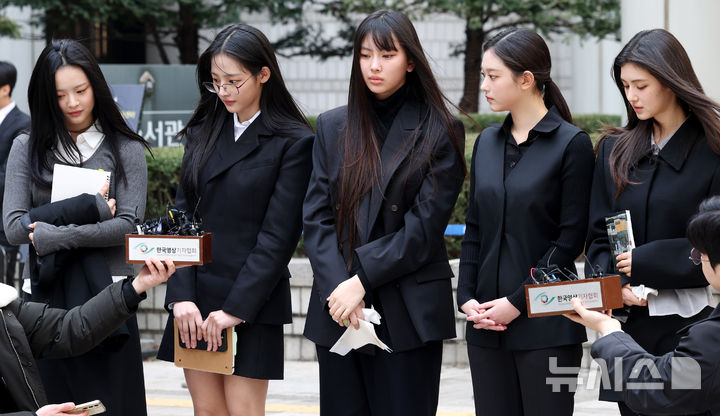 ADORがSOURCE MUSIC・BELIFT LABに続いて法的対応を強化　「NewJeansのフェイクニュース・蔑称が深刻」