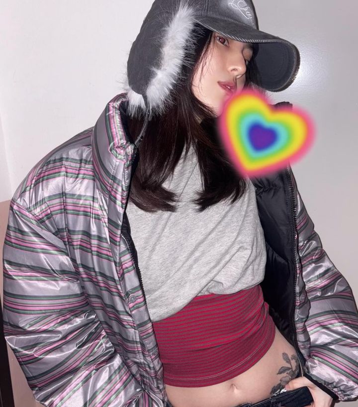 ハン・ソヒ　タトゥーはいくつ？　大胆な自撮り写真公開