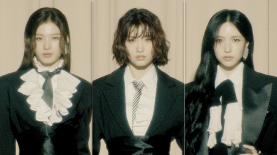 写真提供＝JYPエンターテインメント