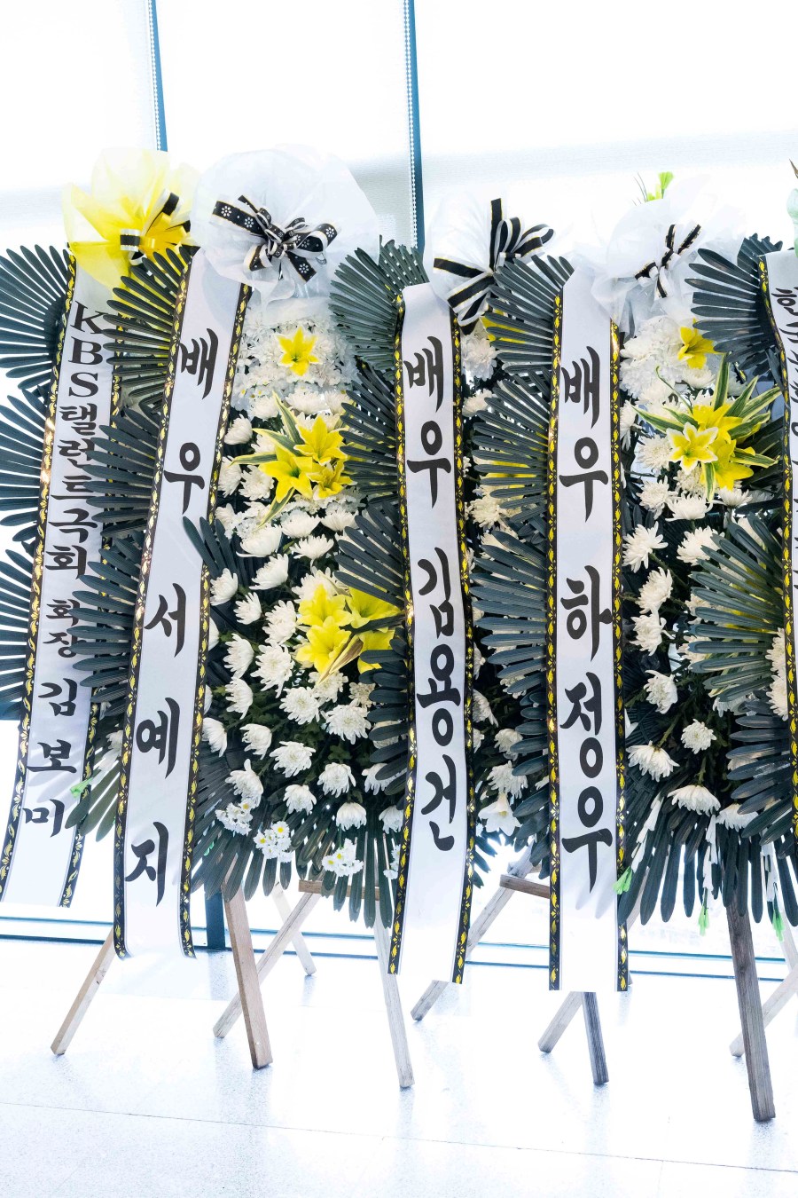 【フォト】91歳で亡くなった国民的俳優イ・スンジェさんの殯所