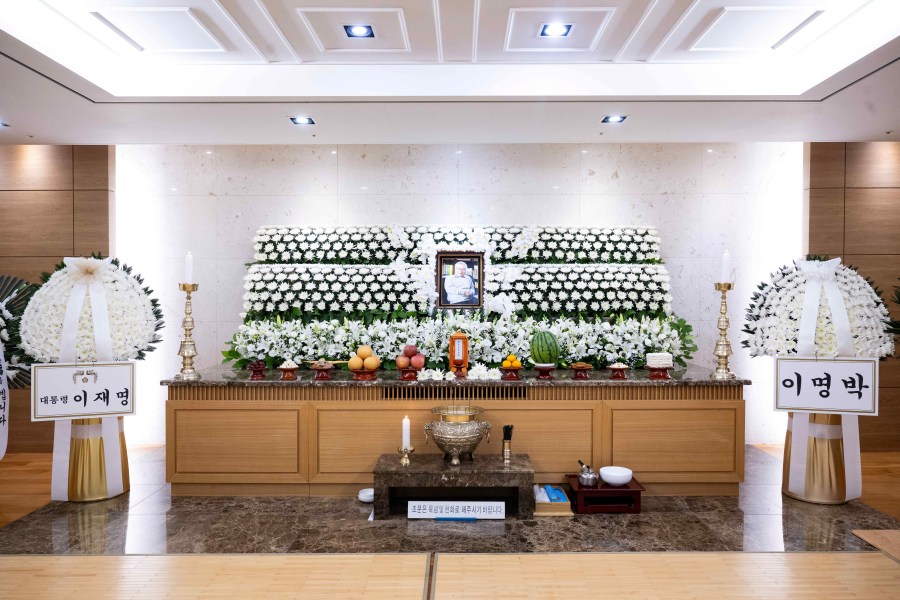 【フォト】91歳で亡くなった国民的俳優イ・スンジェさんの殯所