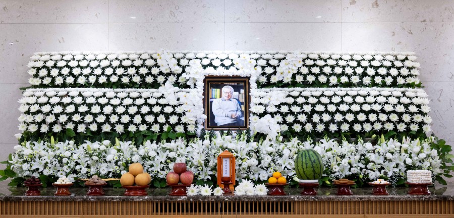 【フォト】91歳で亡くなった国民的俳優イ・スンジェさんの殯所