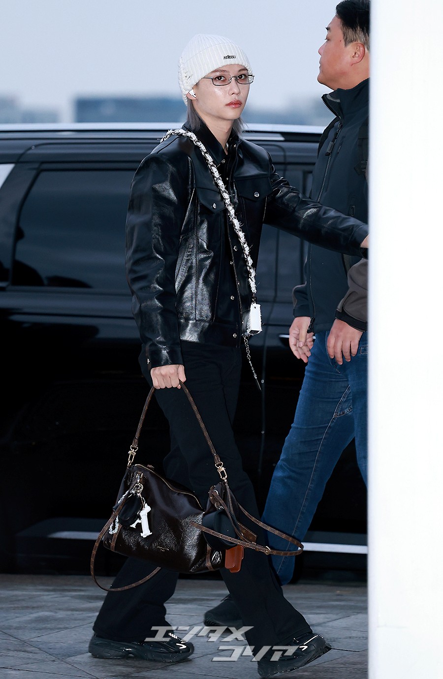 【フォト】Stray Kidsフィリックス、ニット帽＆眼鏡がポイント