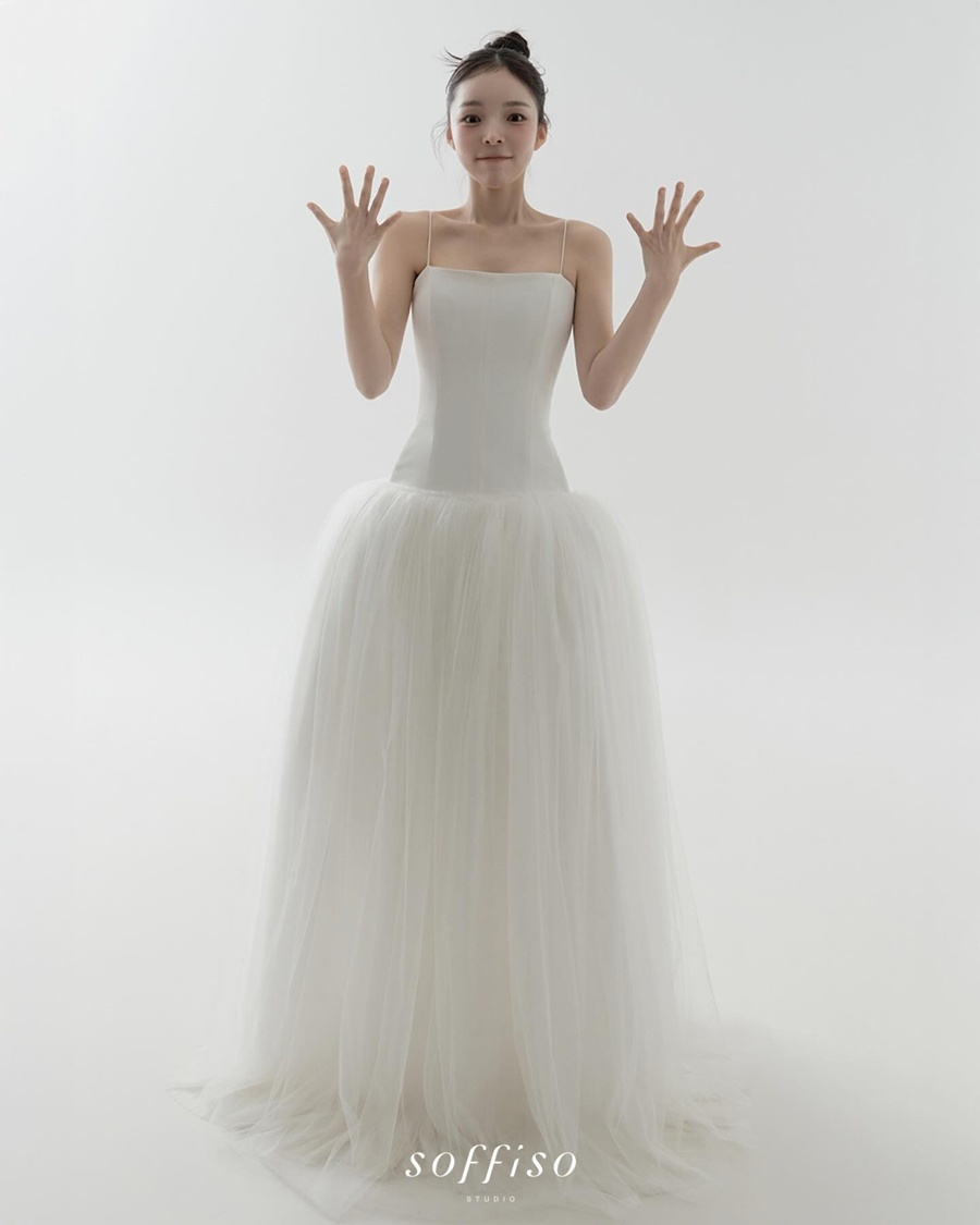 【フォト】「お人形さんみたい」パク・ジンジュ…純白のウエディングドレス姿公開