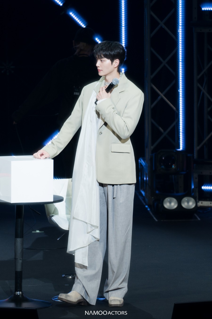 【フォト】ソン・ガン、日本ファンミの写真公開　「ただいま！」