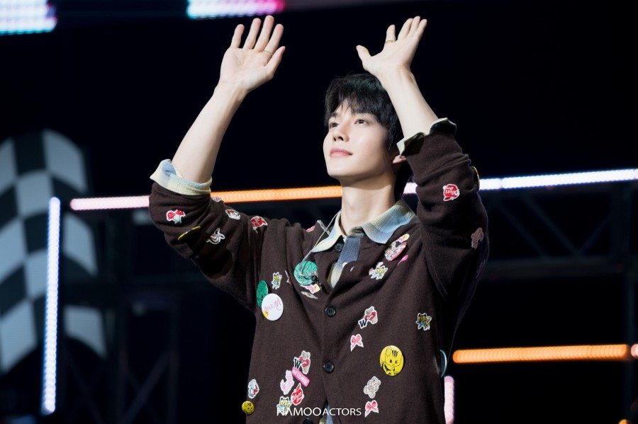 ソン・ガン、除隊後初の日本ファンミ盛況　「ありがたいし幸せ」