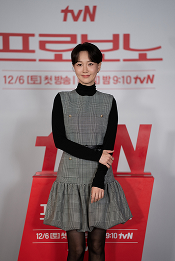 【フォト】イ・ユヨン、ショートヘアで上品な美しさ