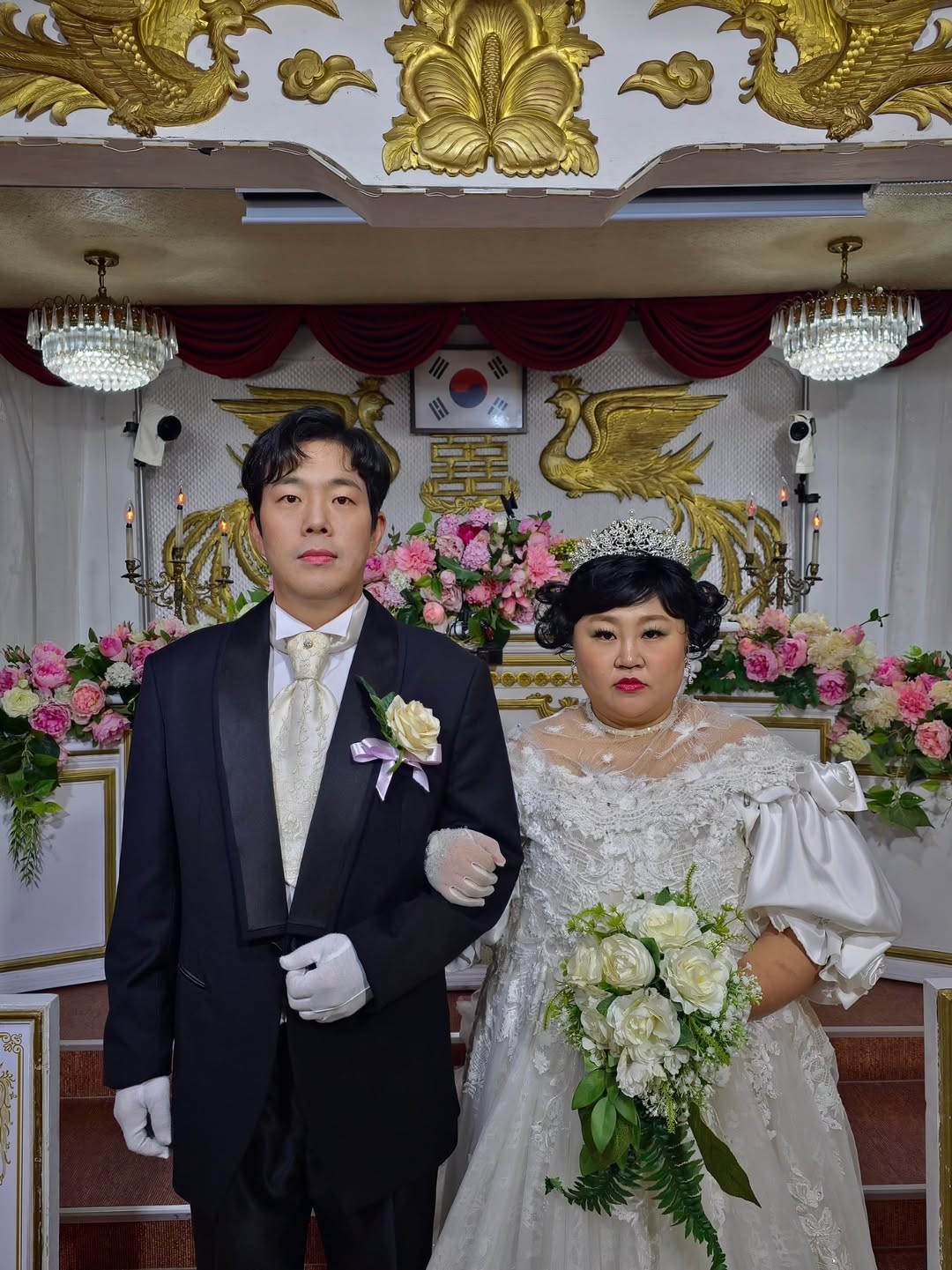 【フォト】ホン・ユンファ＆キム・ミンギ　結婚7周年「レトロ」ウエディング写真…コンセプトはドラマ『おつかれさま』