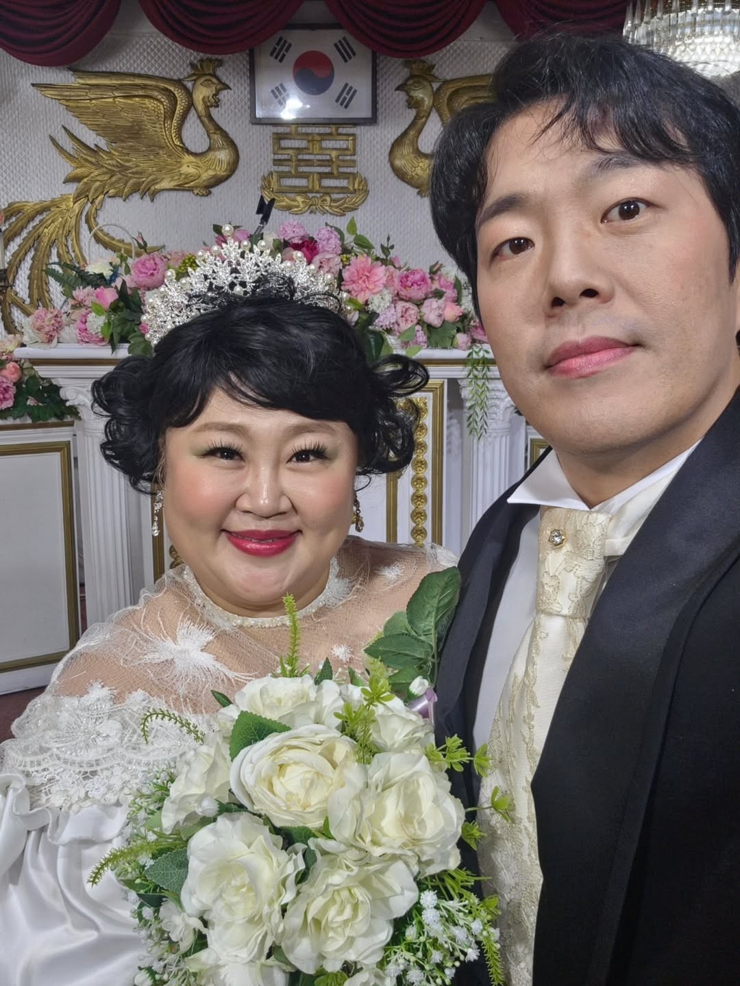 【フォト】ホン・ユンファ＆キム・ミンギ　結婚7周年「レトロ」ウエディング写真…コンセプトはドラマ『おつかれさま』