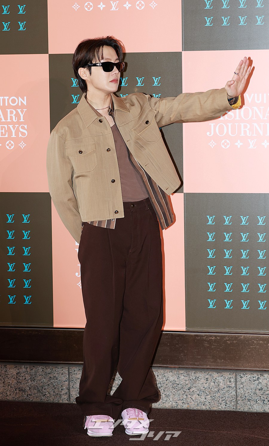 【フォト】BTSジェイホープ　「ワールドスターのオーラ」…あふれる自信