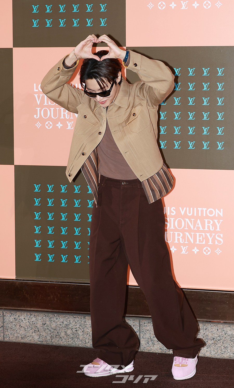 【フォト】BTSジェイホープ　「ワールドスターのオーラ」…あふれる自信