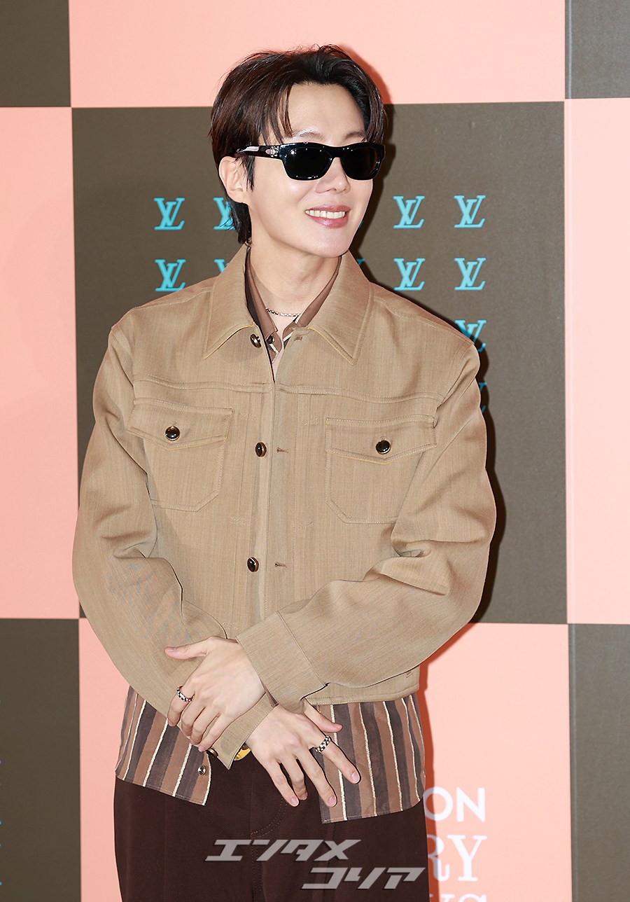 【フォト】BTSジェイホープ　「ワールドスターのオーラ」…あふれる自信