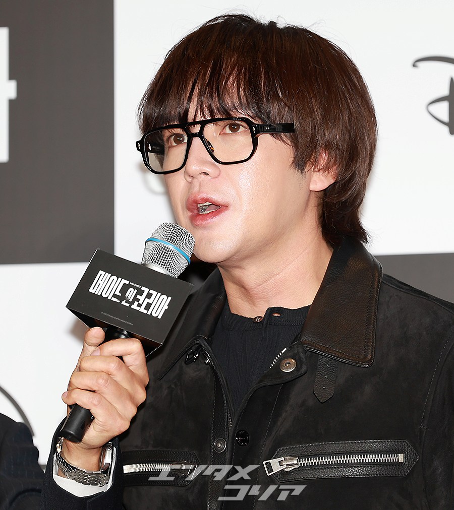 【フォト】「元祖アジアのプリンス」チャン・グンソク、眼鏡姿もステキ