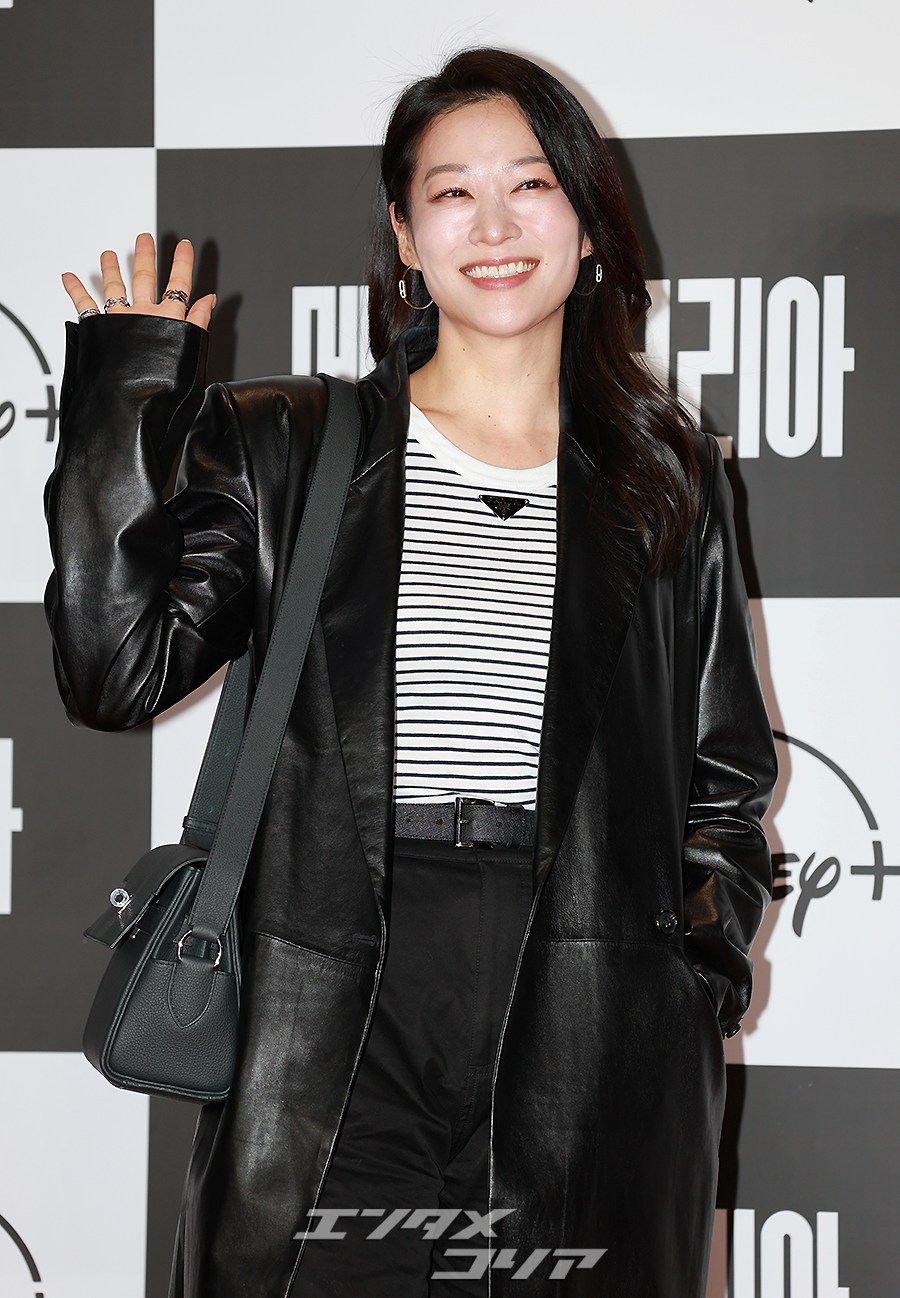 【フォト】『KPOPガールズ！デーモン・ハンターズ』でルミ役務めたアーデン・チョ