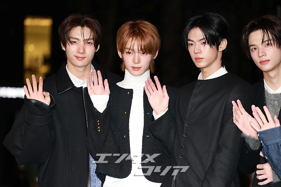 【フォト】TWS「冬の夜照らすあったかスマイル」