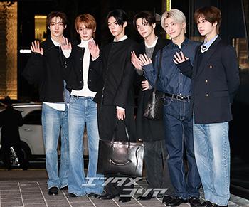 【フォト】TWS「冬の夜照らすあったかスマイル」