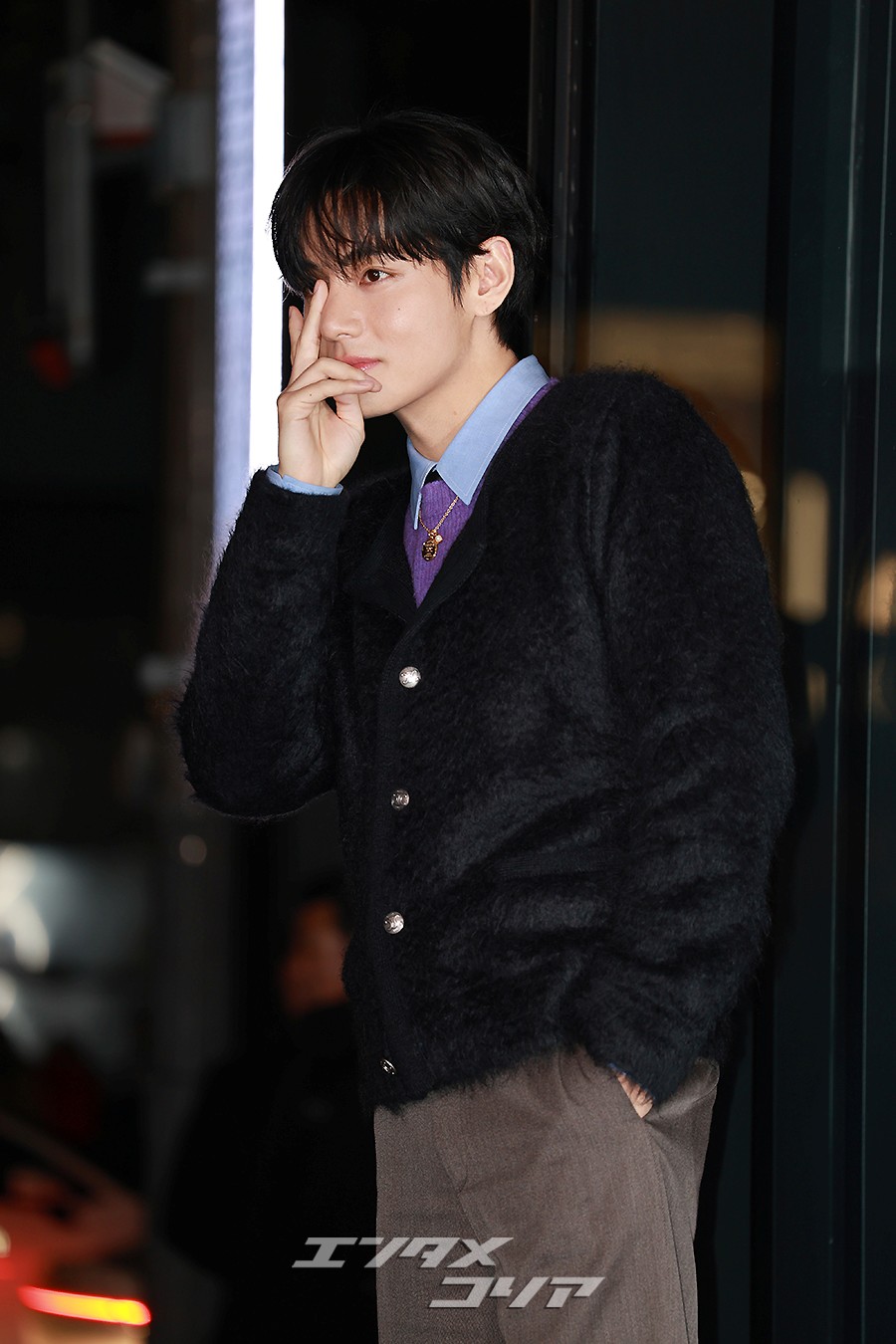 【フォト】BTS・V「シグネチャーサイン　Vポーズ！」