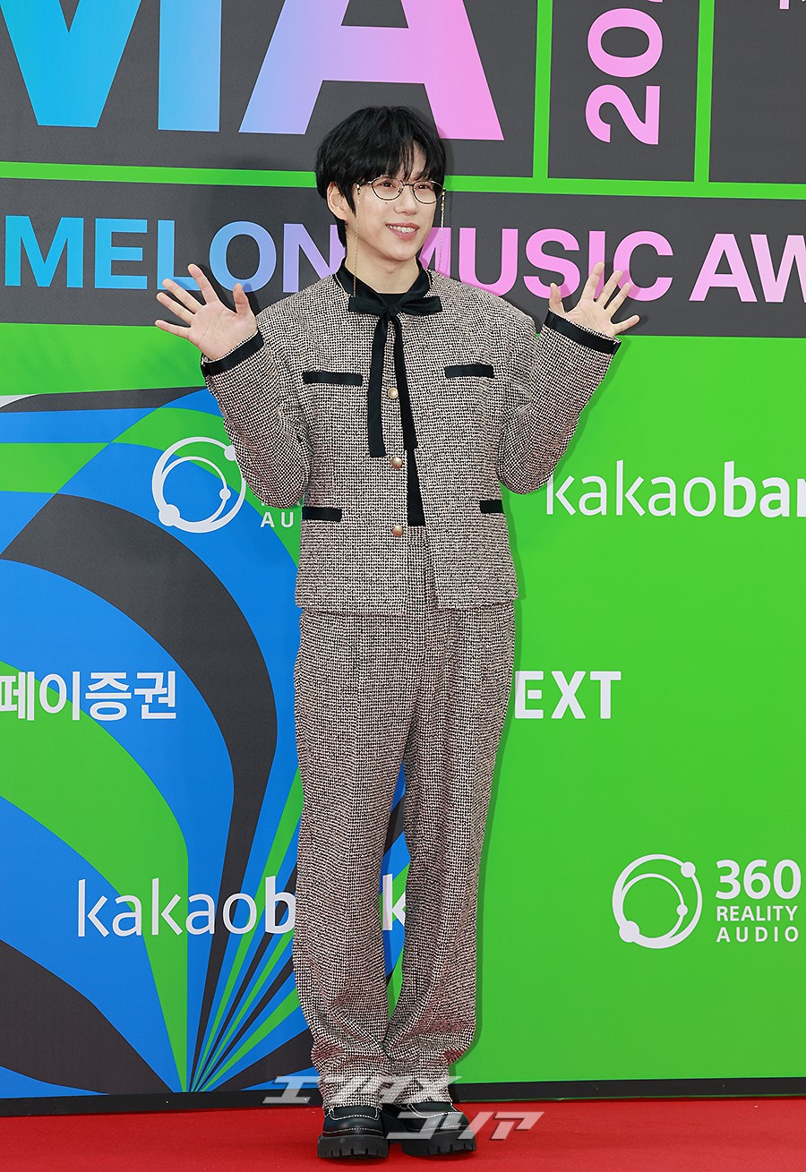 【フォト】10CM・WOODZ　男性ソロシンガーたちの魅力