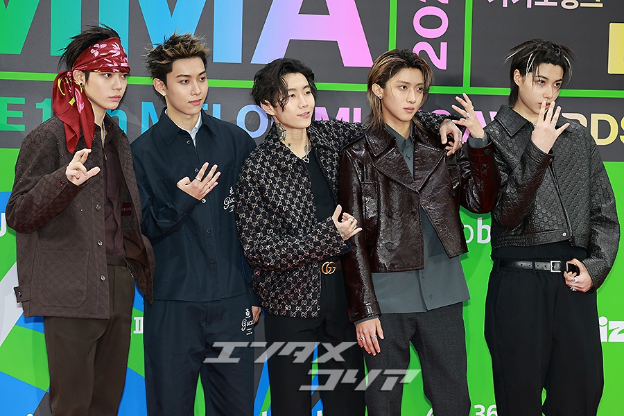 【フォト】パク・ジェボム　初プロデュースしたアイドルLNGSHOTとMMA登場