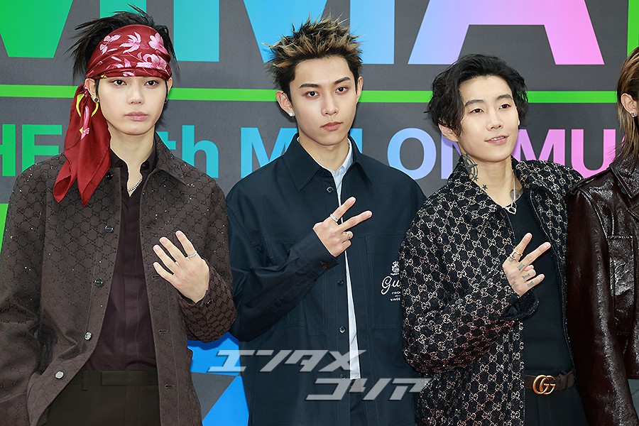 【フォト】パク・ジェボム　初プロデュースしたアイドルLNGSHOTとMMA登場