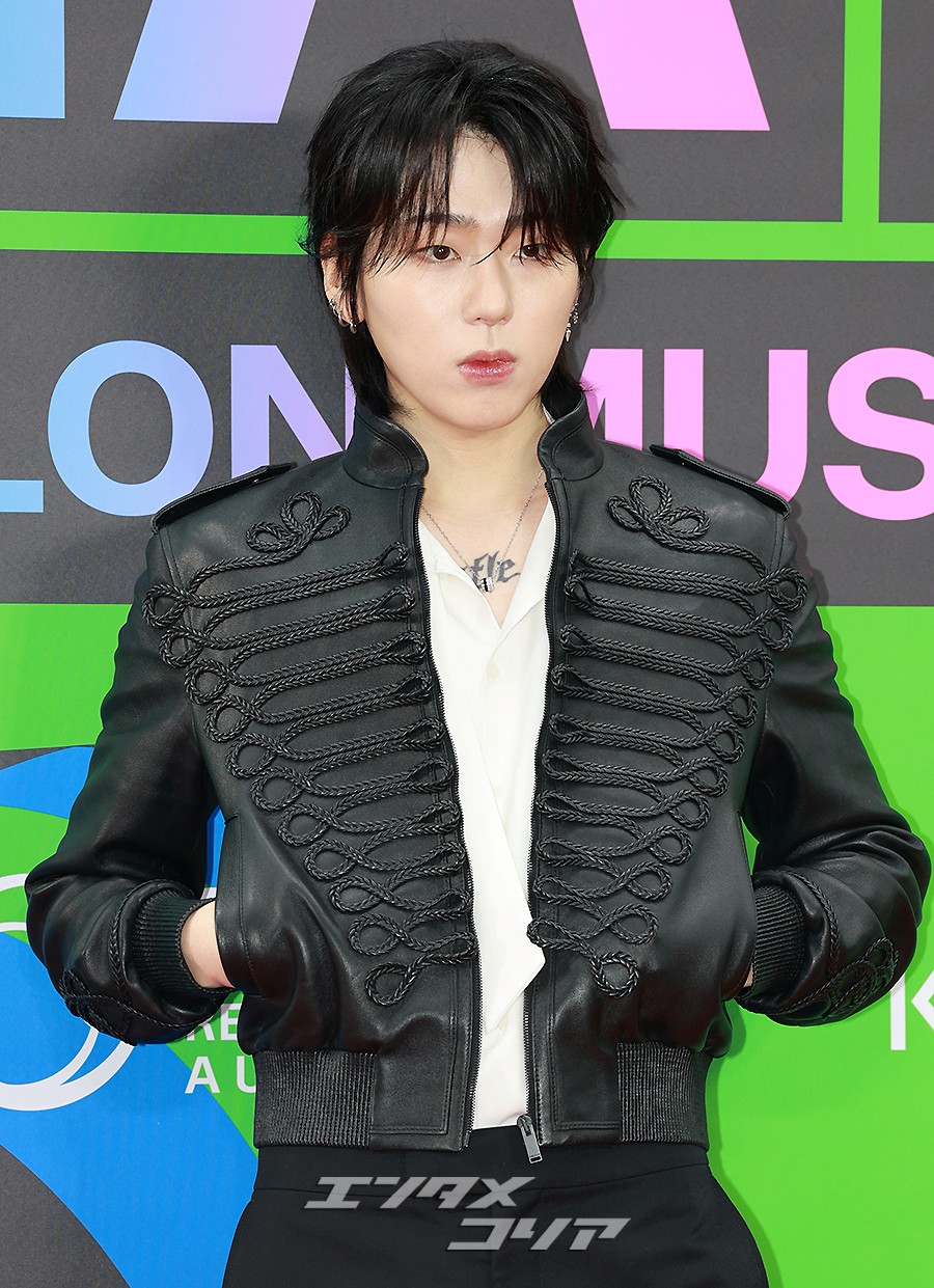 【フォト】ZICO「革ジャケットでキメました」