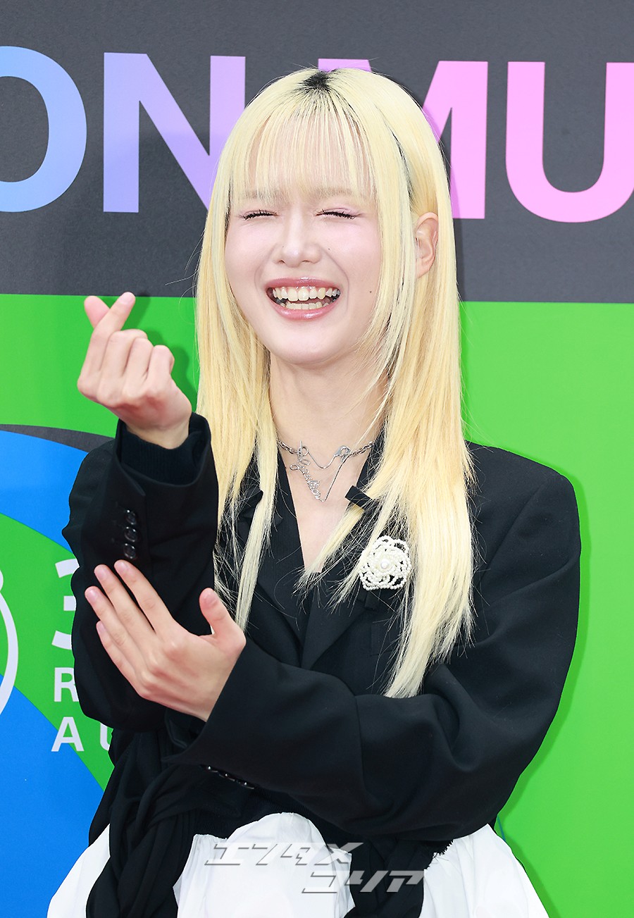 【フォト】HANRORO　笑顔がキュート