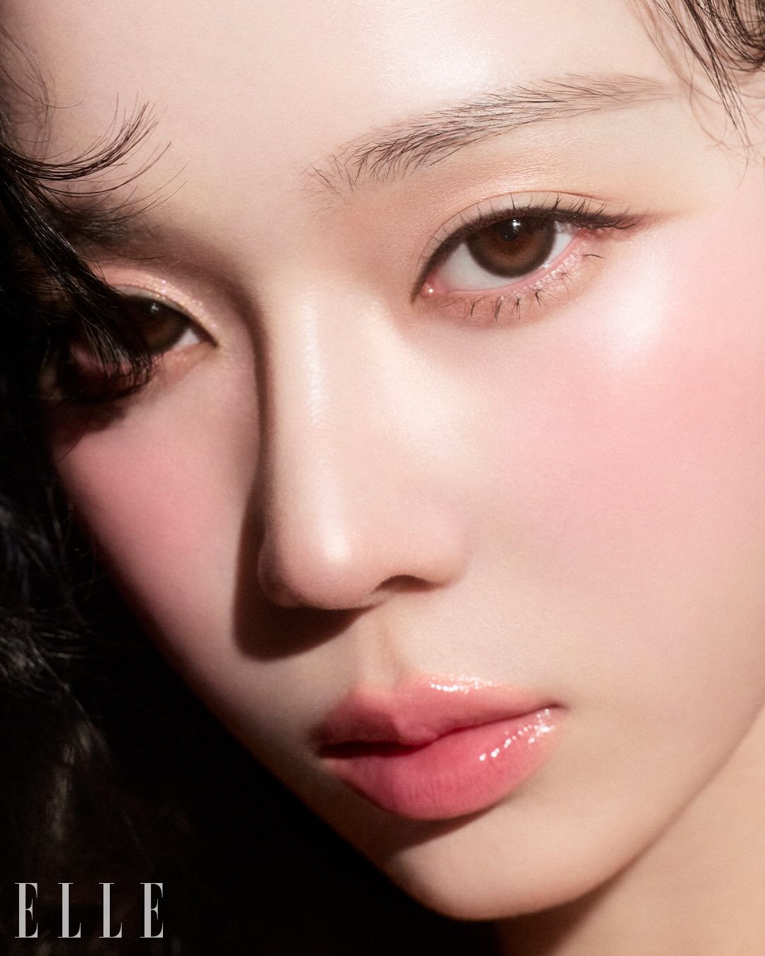 【フォト】aespaウィンター、ほんのりバラ色のメイク…優雅なビジュアル