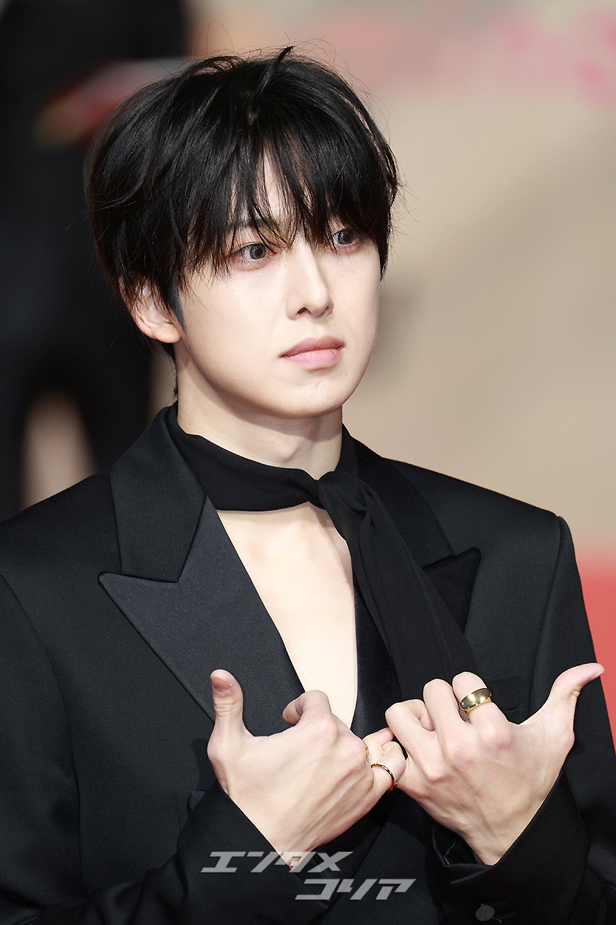 【フォト】&TEAM「それぞれの個性あふれる黒コーデ」