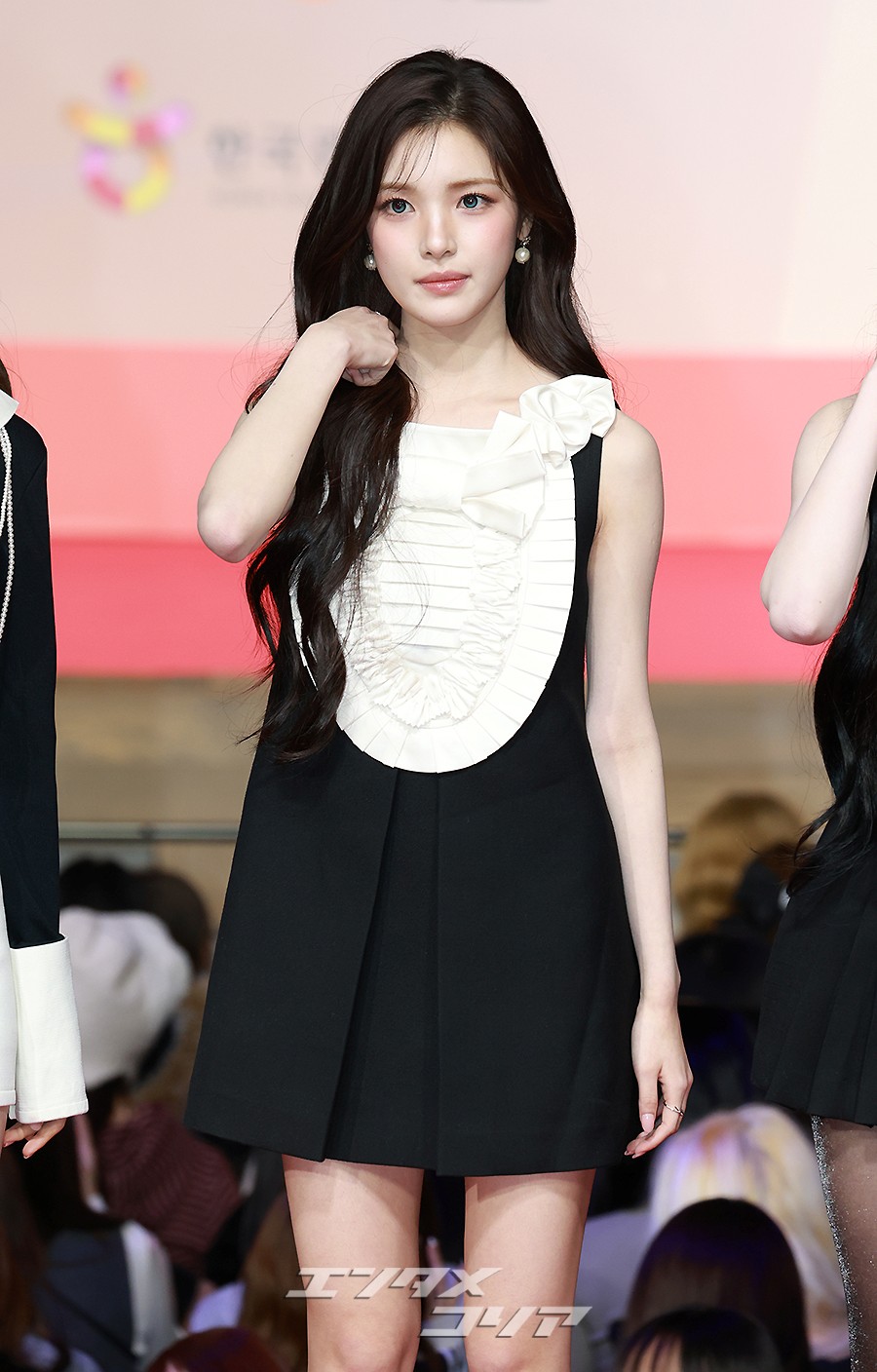 【フォト】Hearts2Hearts「人形ビジュアル」でごあいさつ