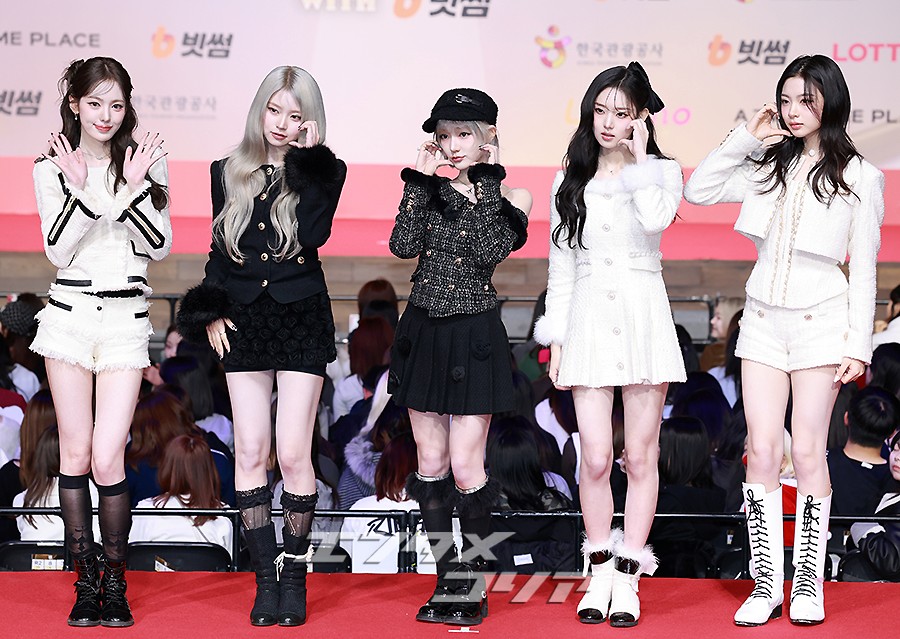 【フォト】KiiiKiii「目が離せないキュートさ」