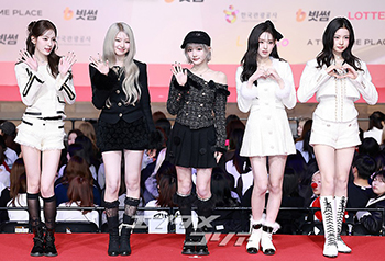 【フォト】KiiiKiii「目が離せないキュートさ」