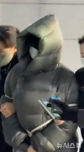 【フォト】南陽乳業創業者の孫娘ファン・ハナ、麻薬関連の容疑で勾留起訴