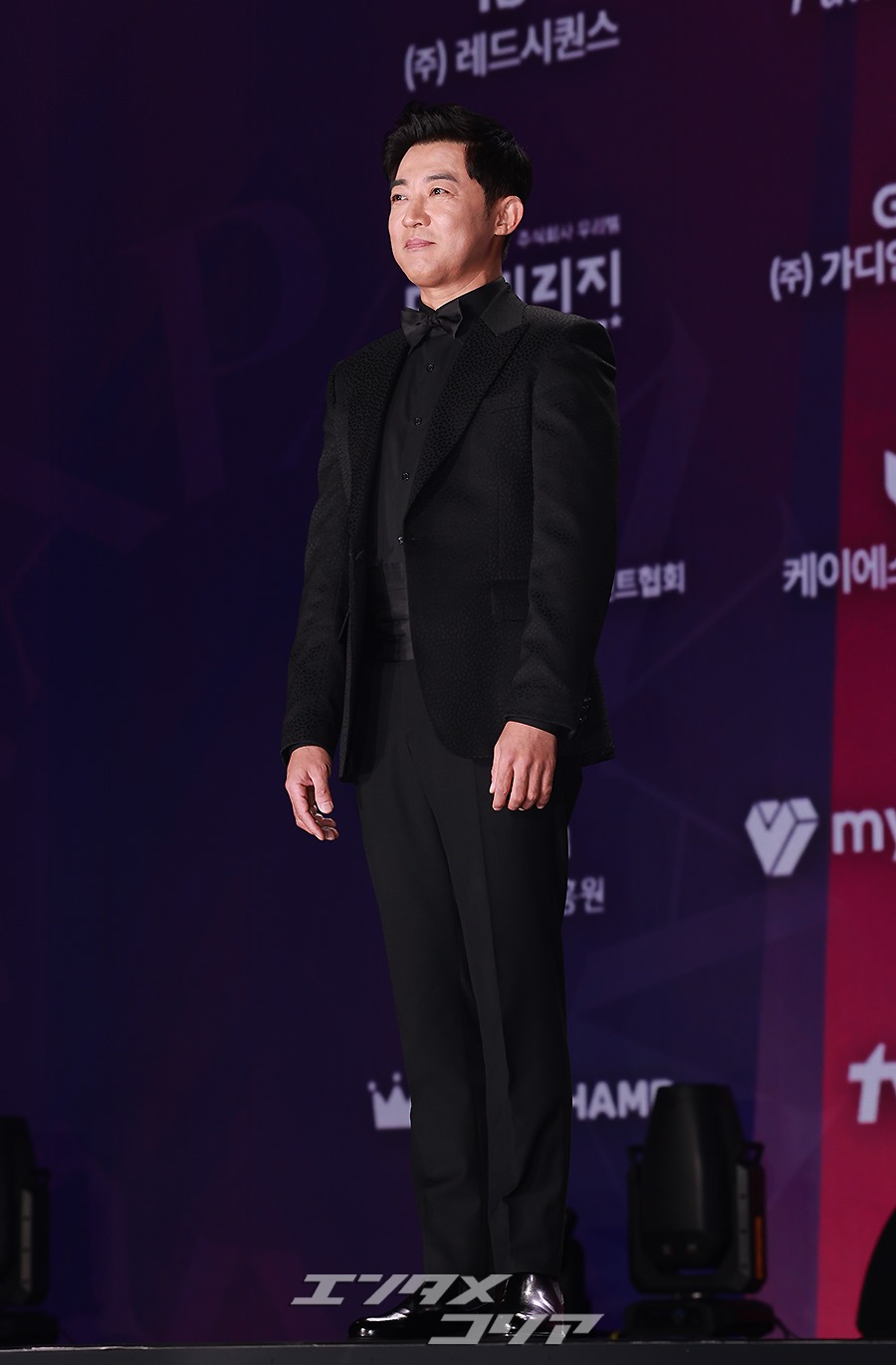 【フォト】アン・ジェウク　ベテラン俳優ならではの重厚さ＝APAN