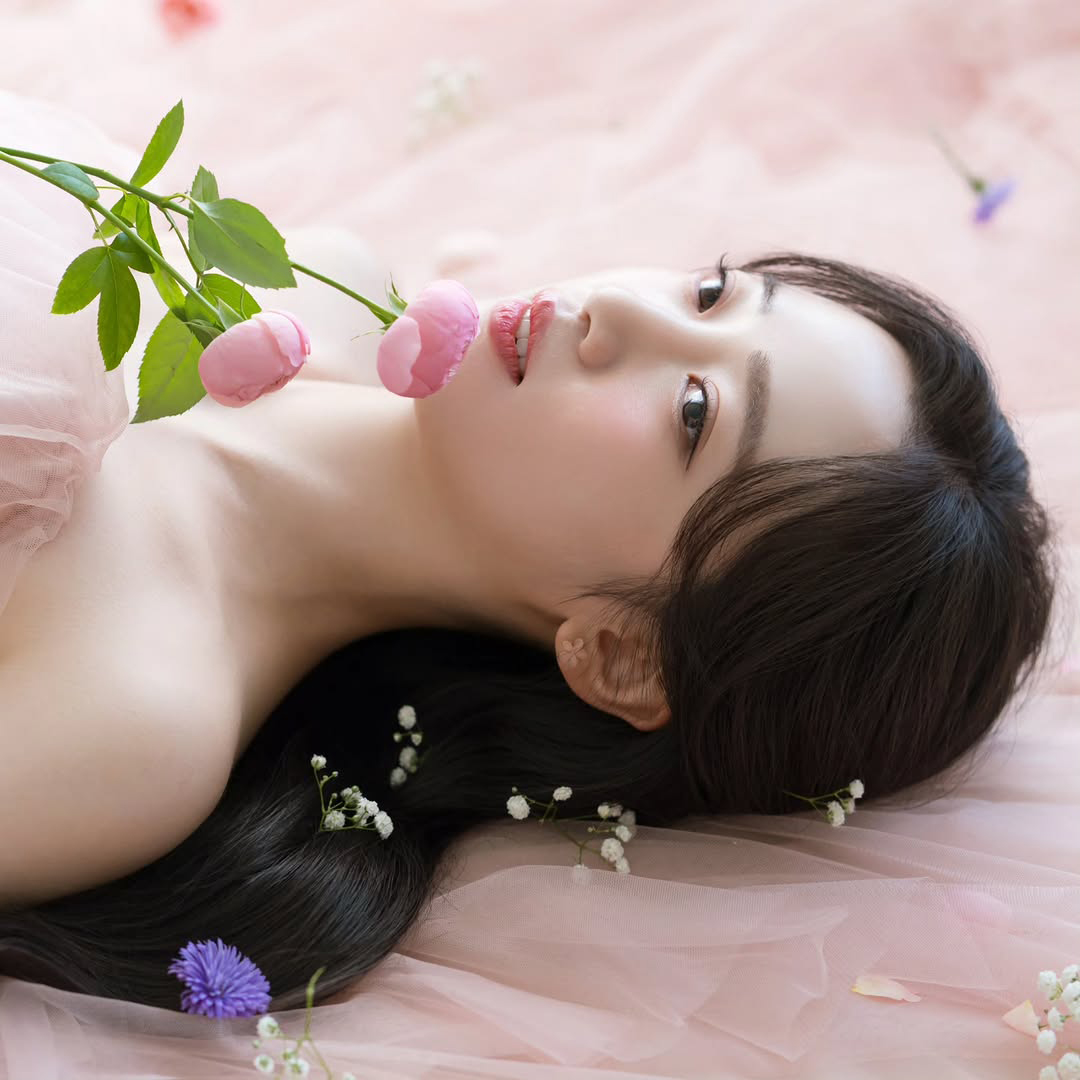 【フォト】ハン・ボベ、純白のウエディングドレス姿公開