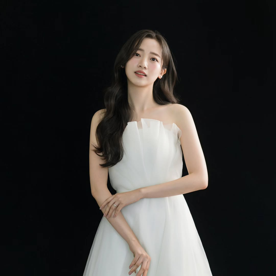 【フォト】ハン・ボベ、純白のウエディングドレス姿公開